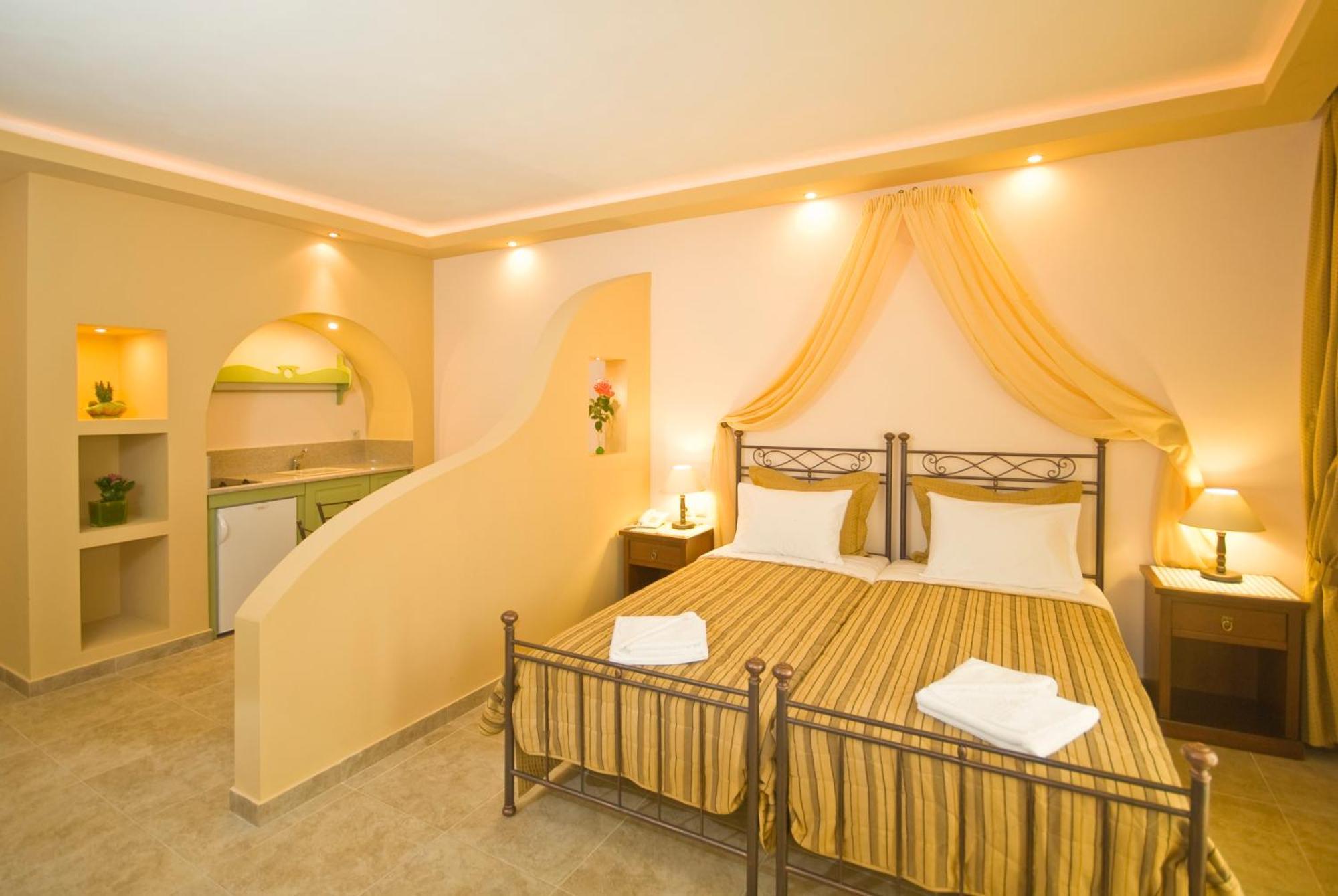 Anassa Deluxe Suites Kamari  Bagian luar foto