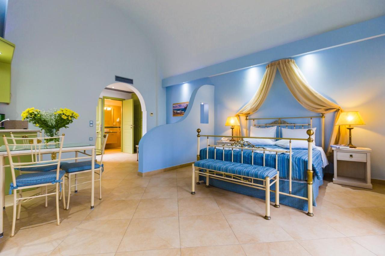 Anassa Deluxe Suites Kamari  Bagian luar foto