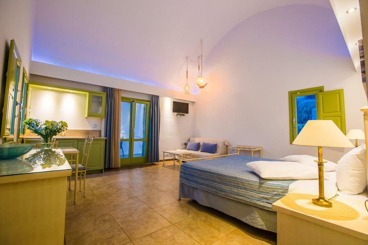 Anassa Deluxe Suites Kamari  Bagian luar foto